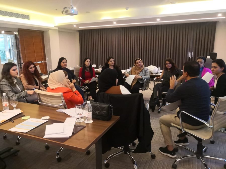 A working session during the leadership training.
